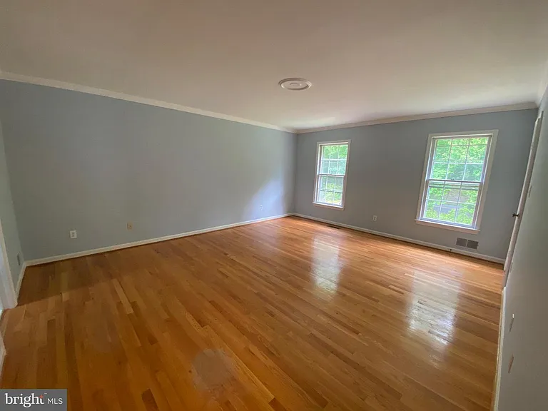 330 River Bend Rd — Photo 19
