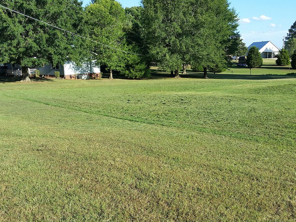 2nd image of Eva Harbor Rd