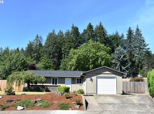 1545 Edison Ave, Cottage Grove, OR 97424