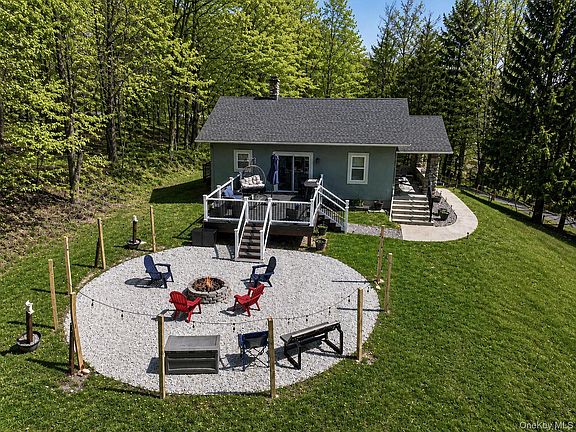 4th image of 33 Horton Road