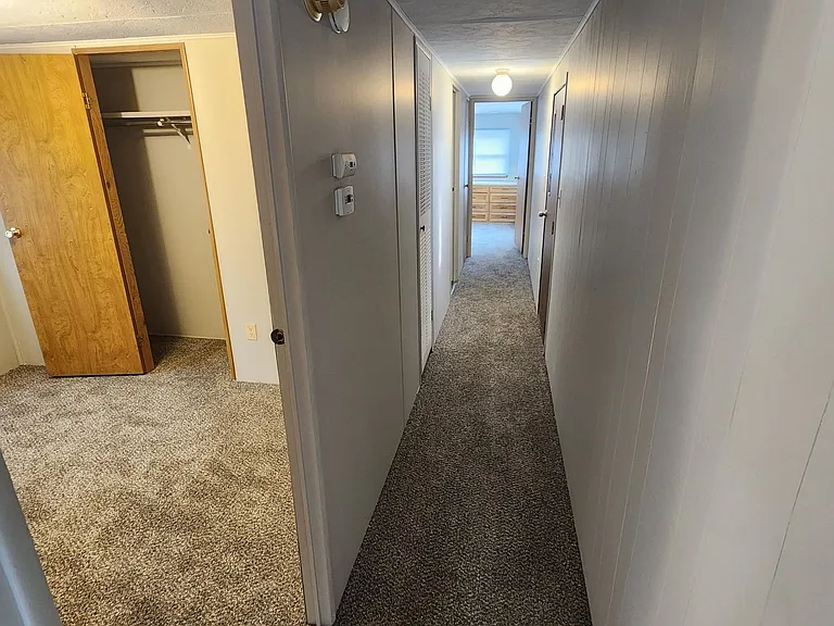 Belle Villa Lake — Photo 16