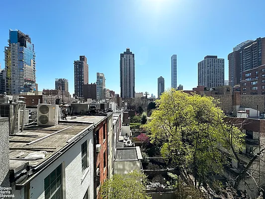 Rented by Brown Harris Stevens | media 9