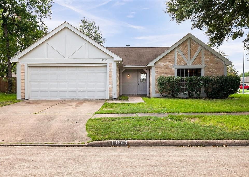 1st image of 19543 Elmtree Estates Dr