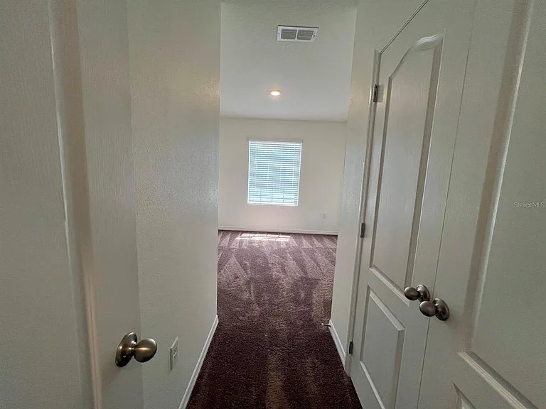 1370 Yellow Finch Dr — Photo 17