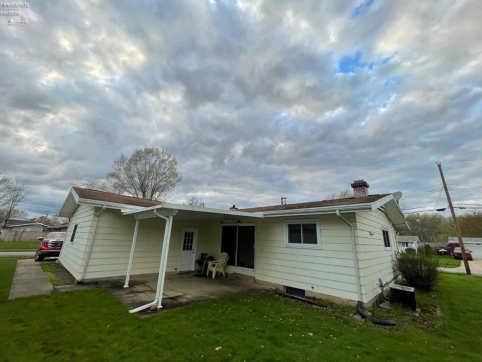 2nd image of 70 Eastwood Dr