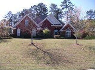 1228 Twin Ponds Ct, Conyers, GA 30094