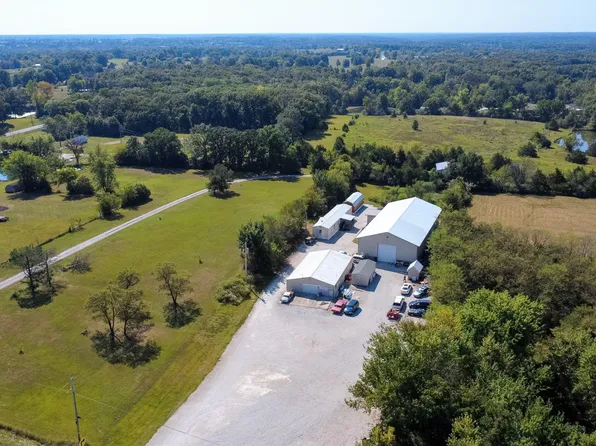 1324 State Road Ww, Fulton, MO 65251