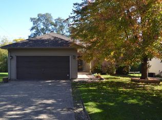1706 Holton St, Falcon Heights, MN 55113