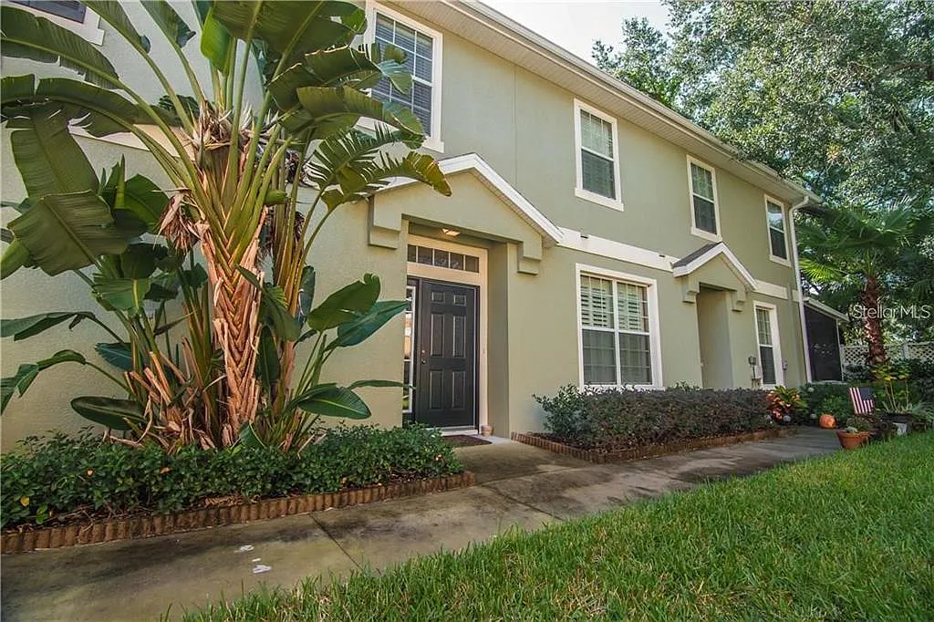 2 bed, 2.0 bath, 1264 sqft, $2,600 — Photo 1