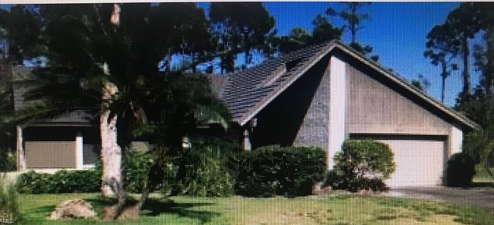 1st image of 6446 Morgan La Fee Ln