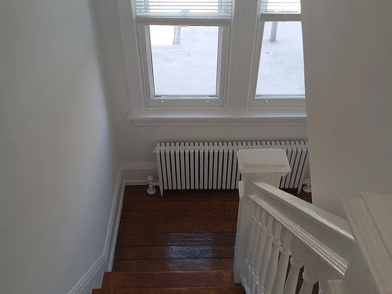 1000 S Broad St — Photo 15