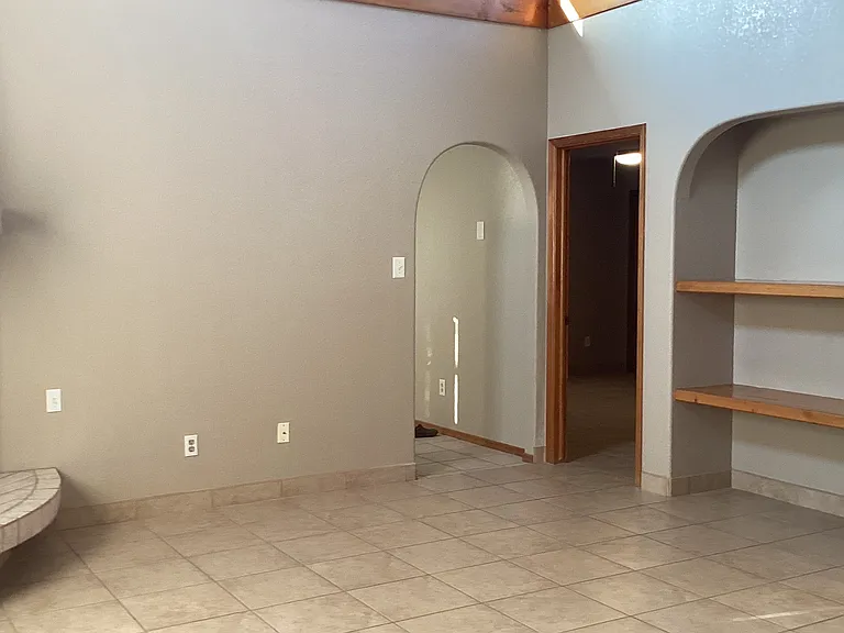 2085 Pinetrail St — Photo 13