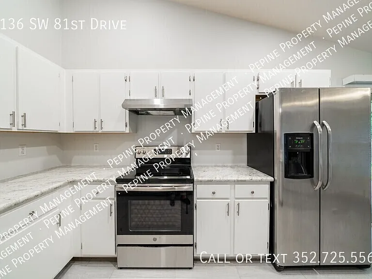 7136 SW 81st Dr — Photo 4