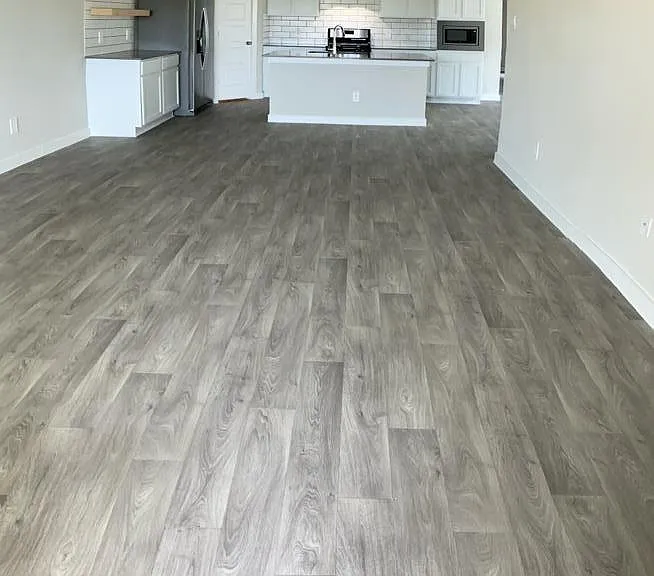 2808 Gunnersbury Dr — Photo 2