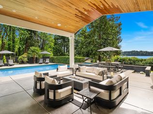 4207 Holly Ln, Mercer Island, WA 98040