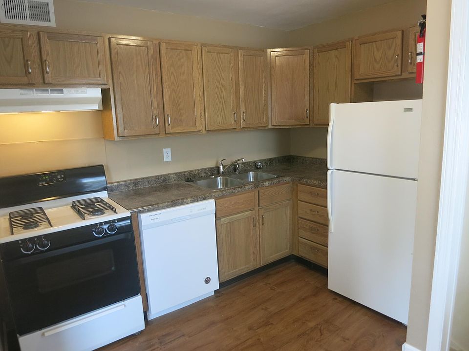 1st image of 309 Greene St