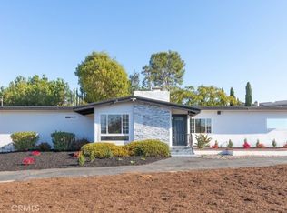 1060 Hamilton Ln, Escondido, CA 92029