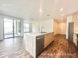714 N Sweetzer Ave #204A, West Hollywood, CA 90069