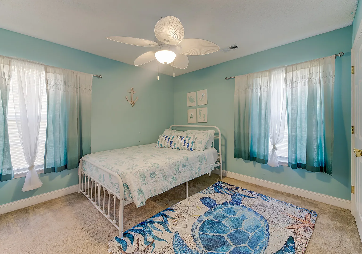 3 Bedroom Single Family Home in Charleston SC — Photo 1