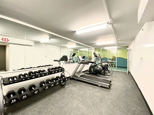 Rented by Compass | media 37