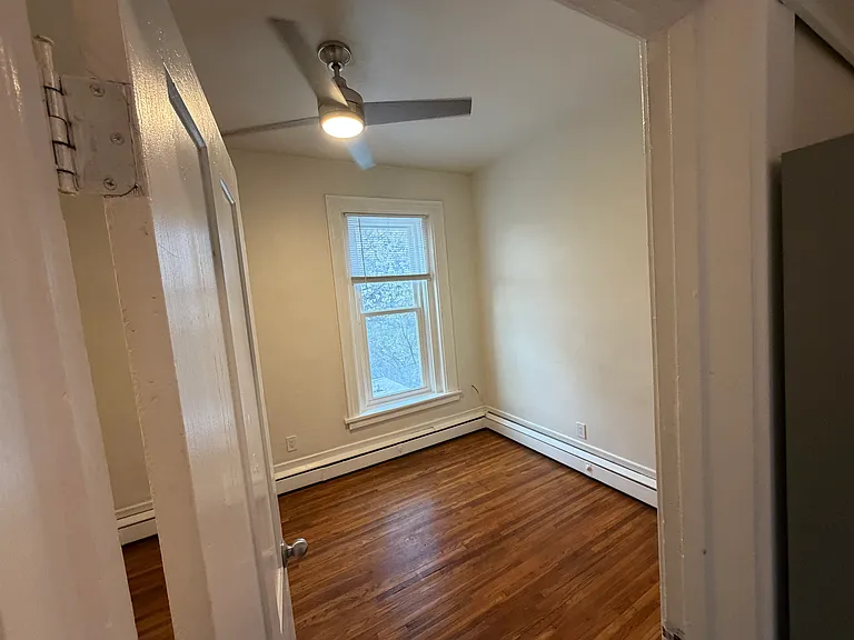 153 Allen St — Photo 28