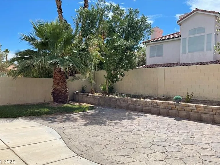 4711 San Palo Way — Photo 22