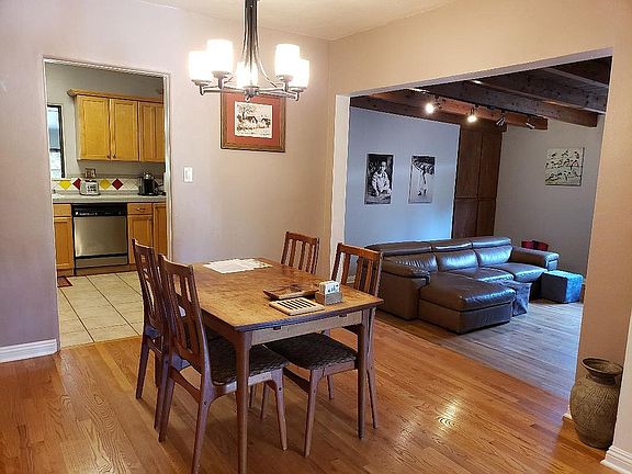 5th image of 226 S Lamer St