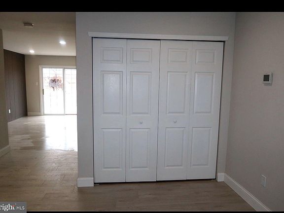 4th image of 1428 Arline Ave