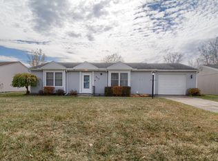 612 Leveque Cir, Carleton, MI 48117