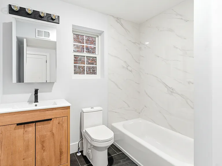 129 Mount Pleasant Ave #2 — Photo 6