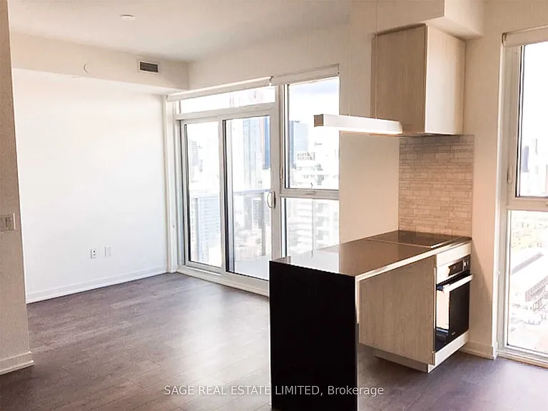 20 Richardson St #3109 — Photo 2