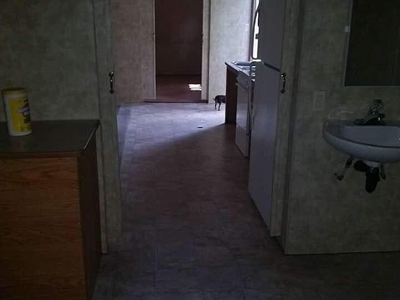 3rd image of 10984 Balsam St