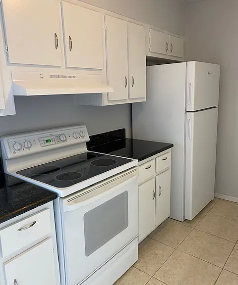 5224 Curry Ford Rd #312 — Photo 6
