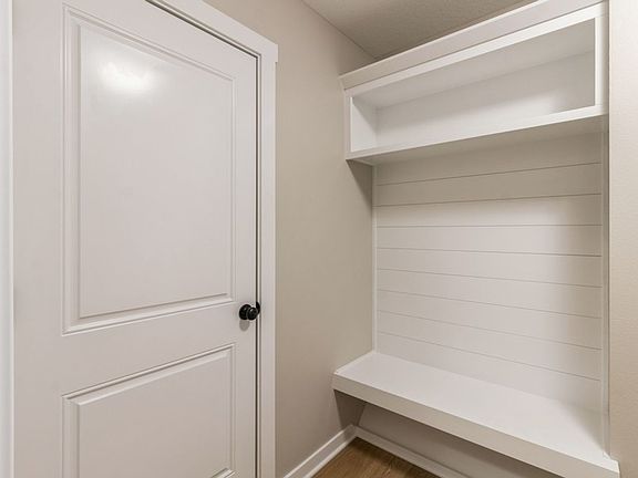 5th image of 2517 NW Woodbury Dr