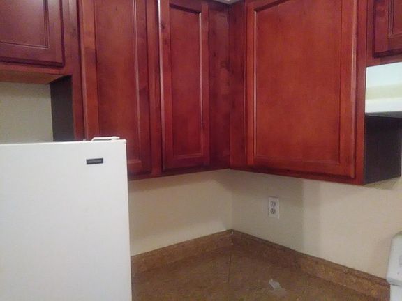 5th image of 4317 Vfw Dr APT 50