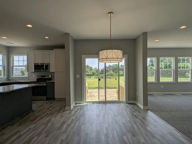 7301 Aster Way — Photo 30