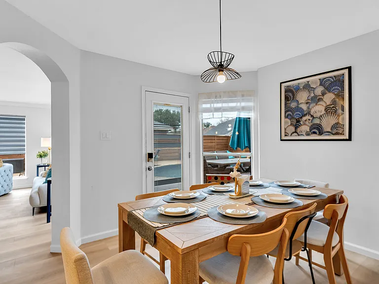 7710 Tidewater Dr — Photo 41