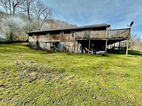 4th image of 6225 W Norton Rd