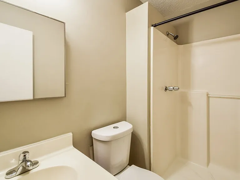6763 Ashland Dr — Photo 15