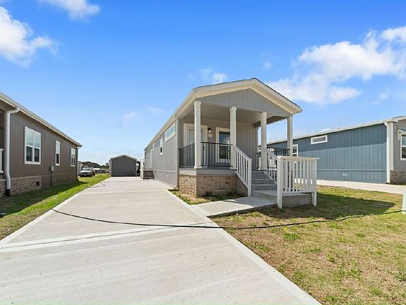 3rd image of 102 Trail Ride Way #272