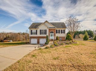 397 Oak Grove Church Rd, Mocksville, NC 27028