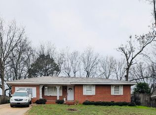 818 Joryne Dr, Montgomery, AL 36109