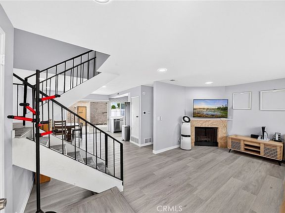 3rd image of 8635 York Cir