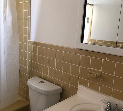 Updated Full Bath