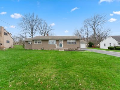 26 Deeringwood Dr, New Middletown, OH, 44442