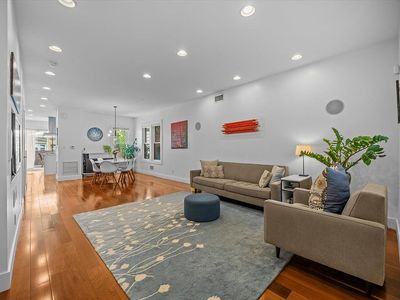 383 E 7th St, Brooklyn, NY, 11218