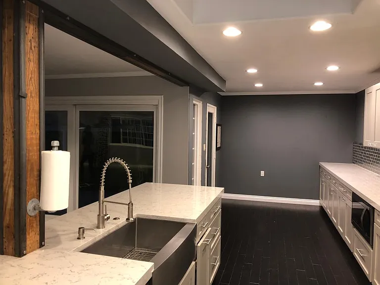 Quartz counter top