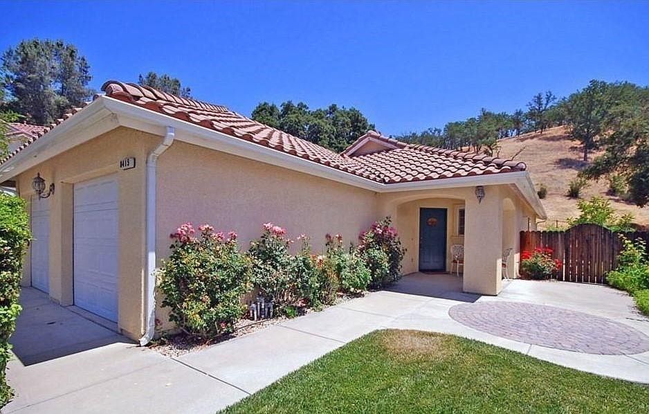 1st image of 8415 Paseo De Caballo