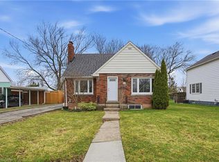 22 Greenwood Ave, Welland, ON L3C4B2