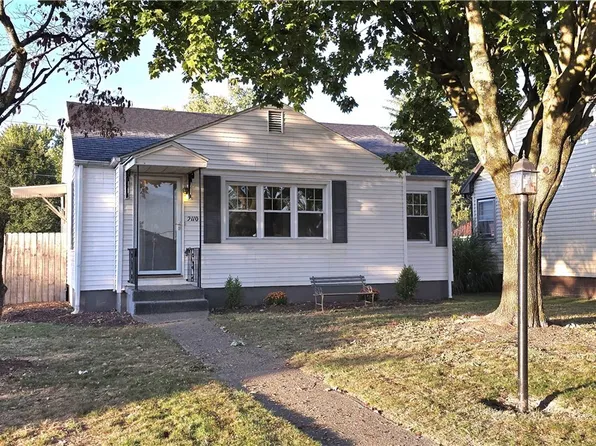 2110 Whitman Ave, Zanesville, OH 43701